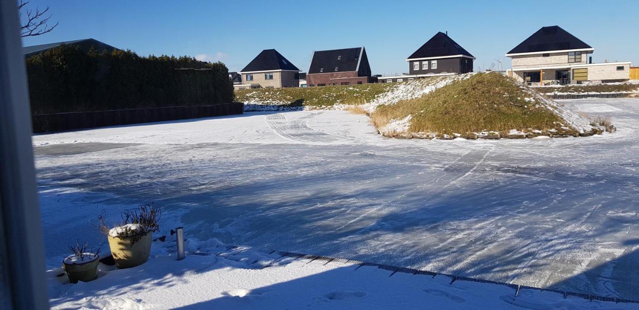Prachtig Vrijstaand Appartement Aan Het Water Heerhugowaard Exterior photo